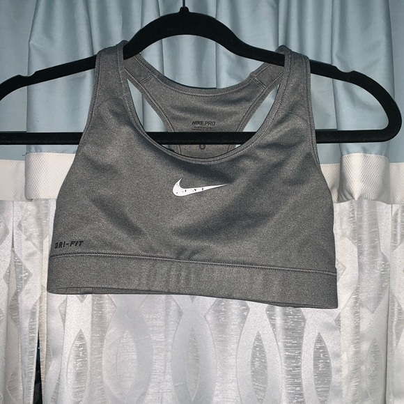 NIKE BRA - Picture 1 of 4